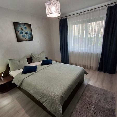 Apartament Claudia Deva Zewnętrze zdjęcie
