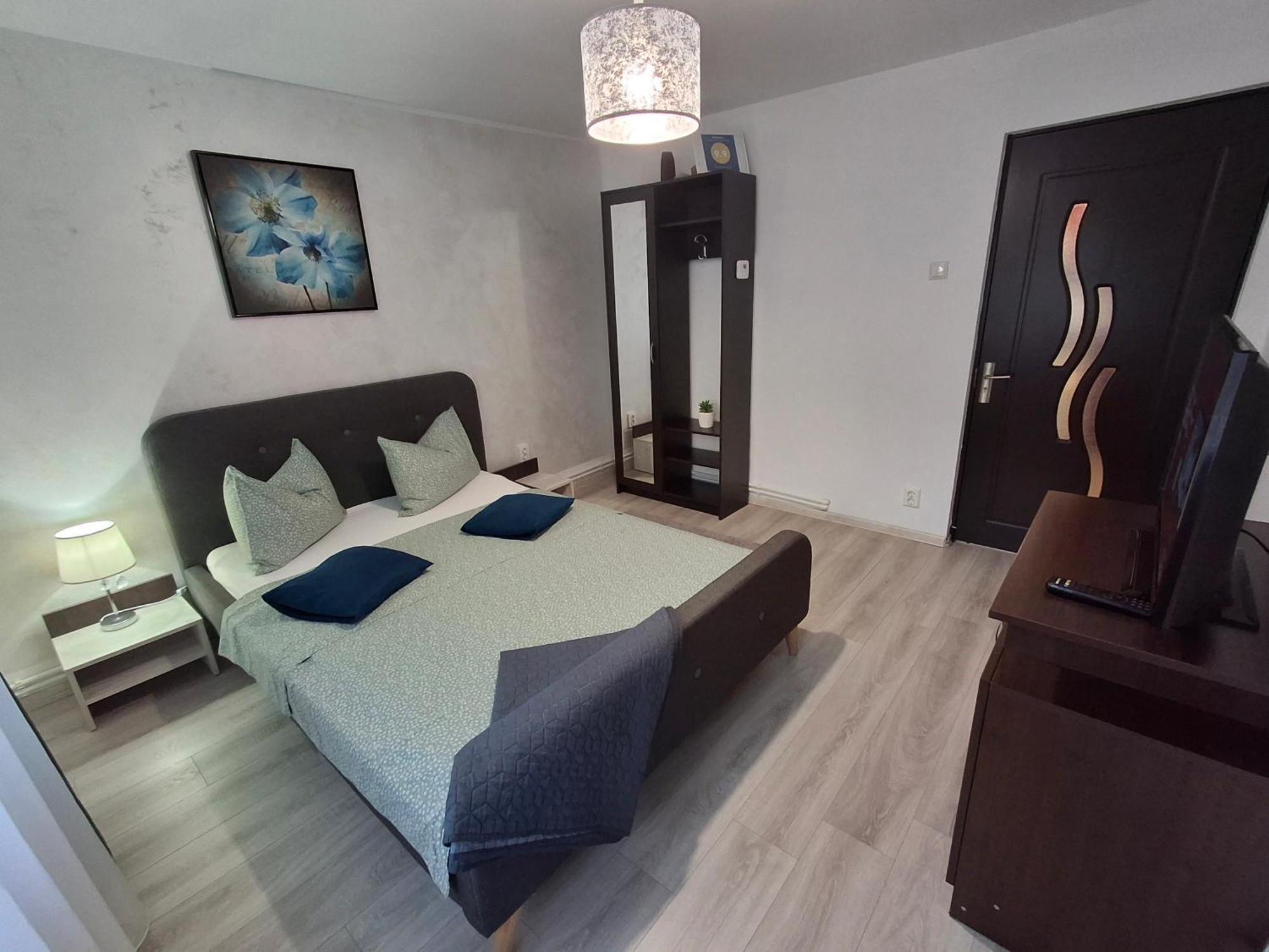 Apartament Claudia Deva Zewnętrze zdjęcie