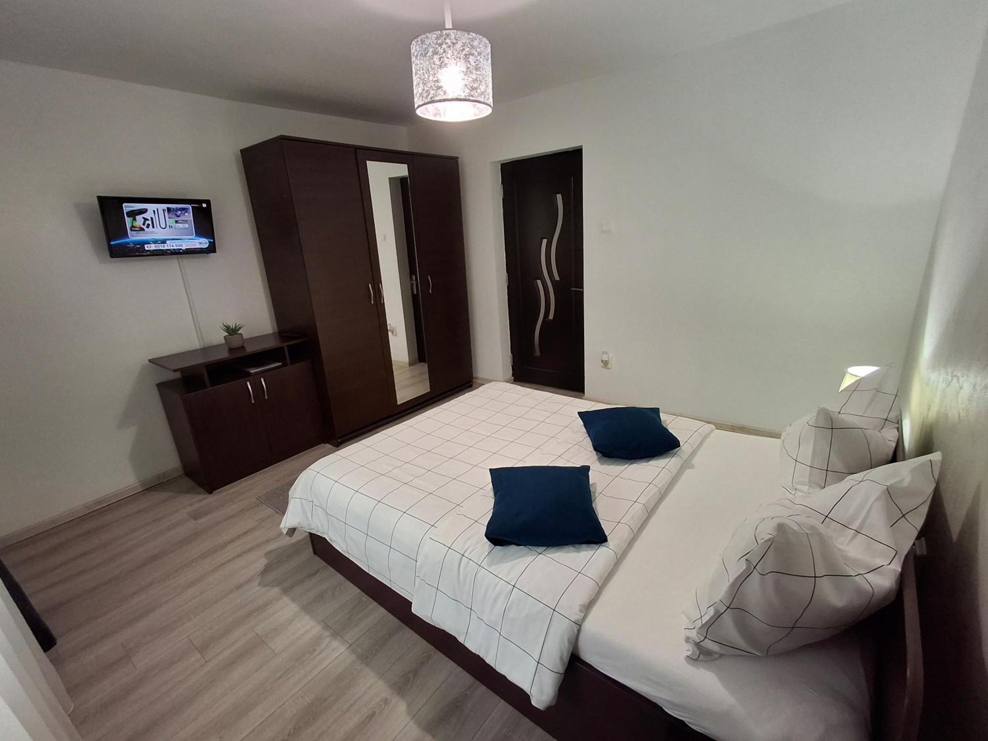 Apartament Claudia Deva Zewnętrze zdjęcie