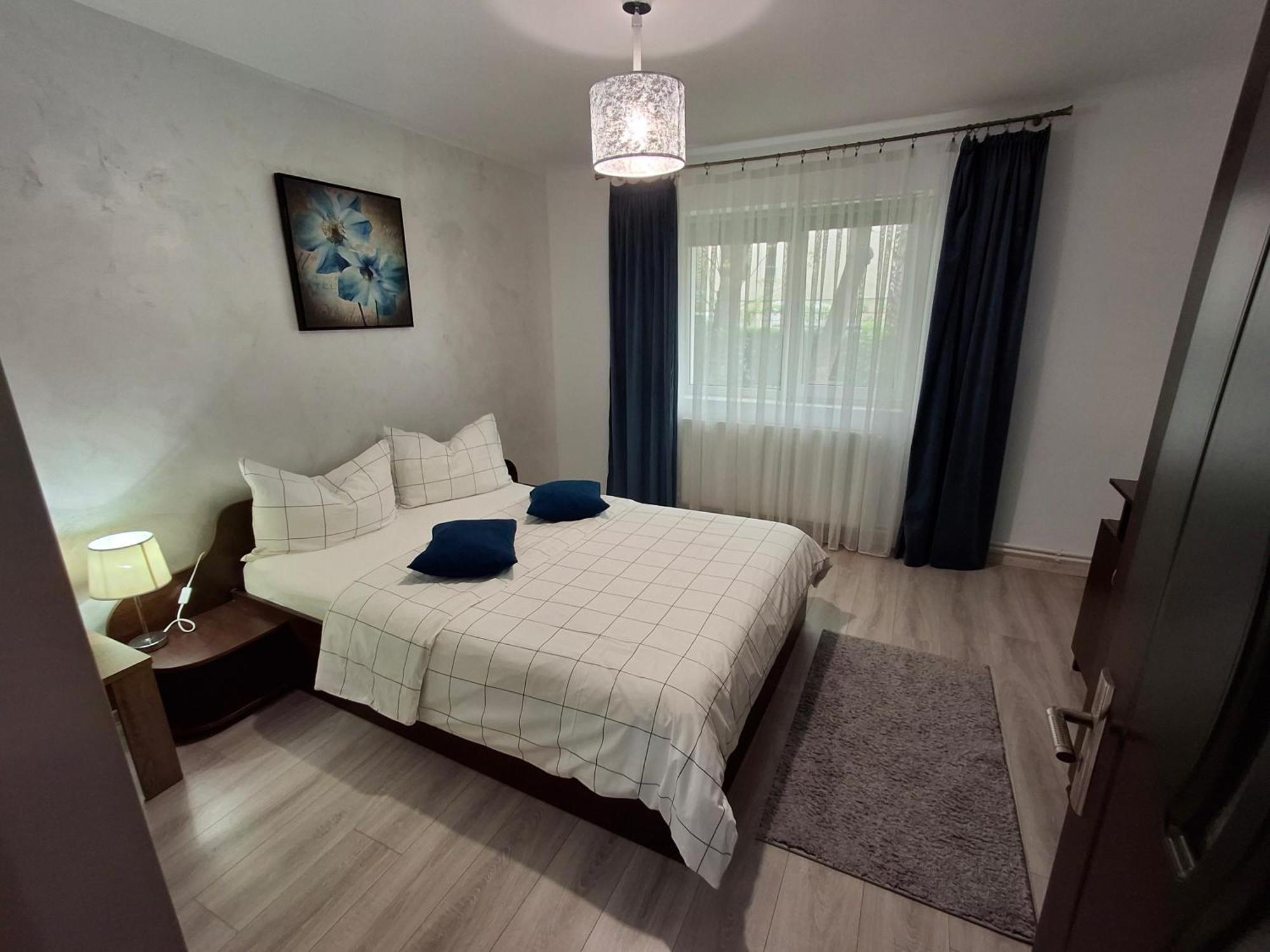 Apartament Claudia Deva Zewnętrze zdjęcie