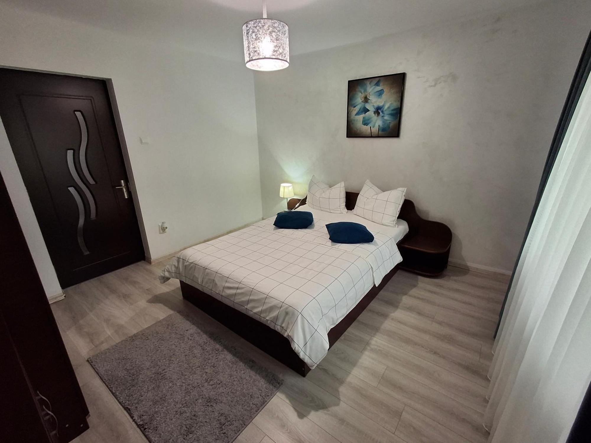 Apartament Claudia Deva Zewnętrze zdjęcie