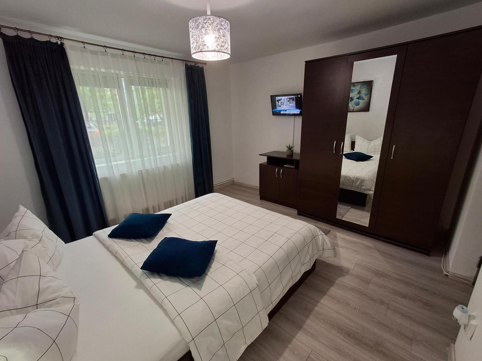 Apartament Claudia Deva Zewnętrze zdjęcie
