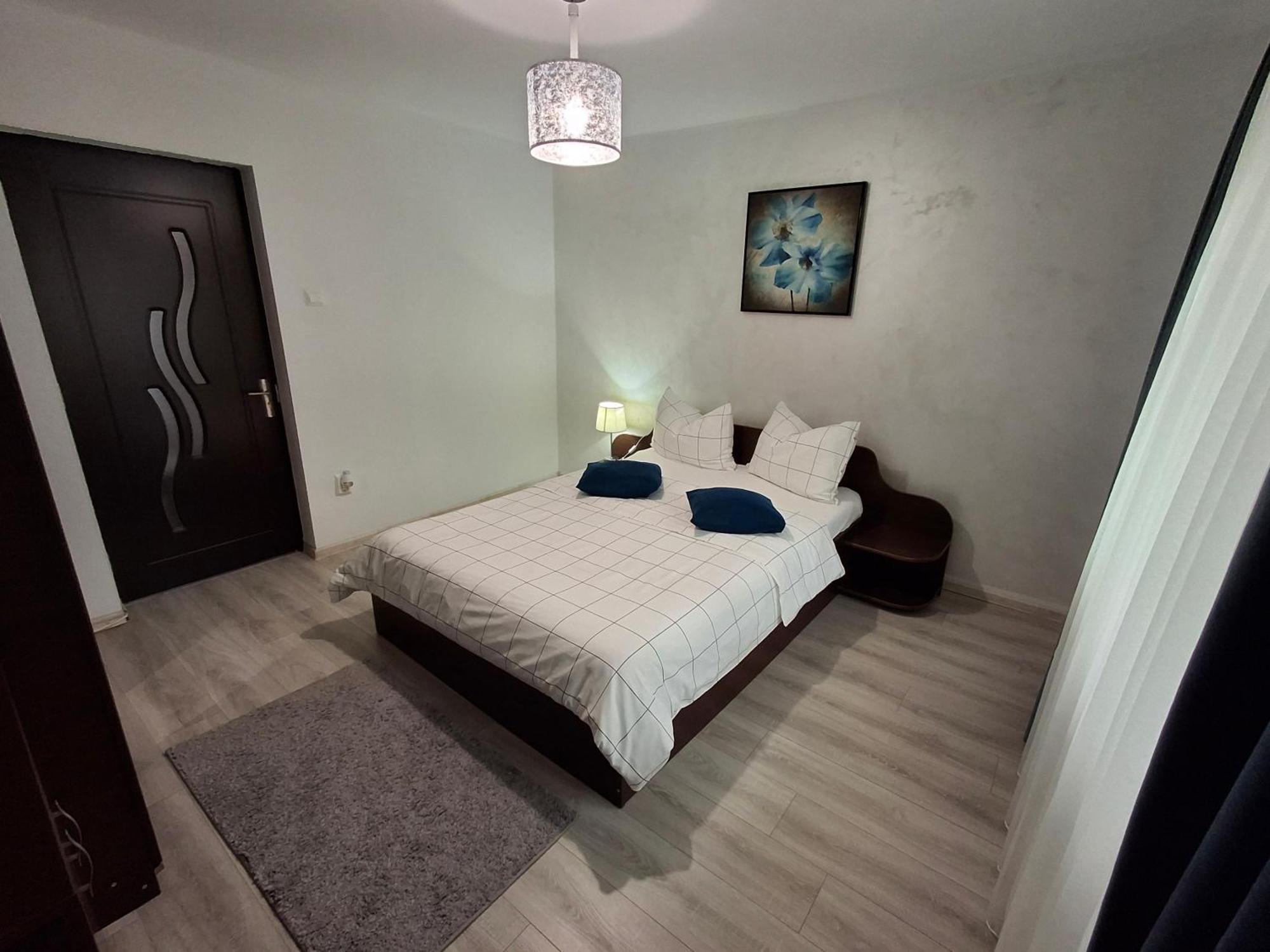 Apartament Claudia Deva Zewnętrze zdjęcie