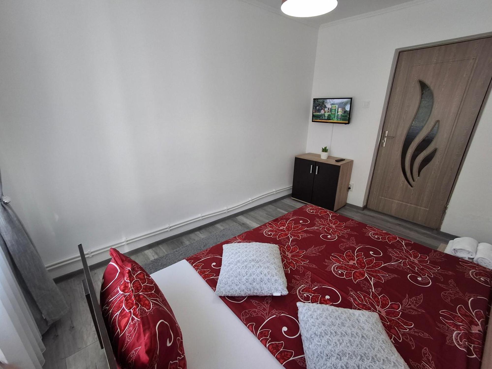 Apartament Claudia Deva Zewnętrze zdjęcie