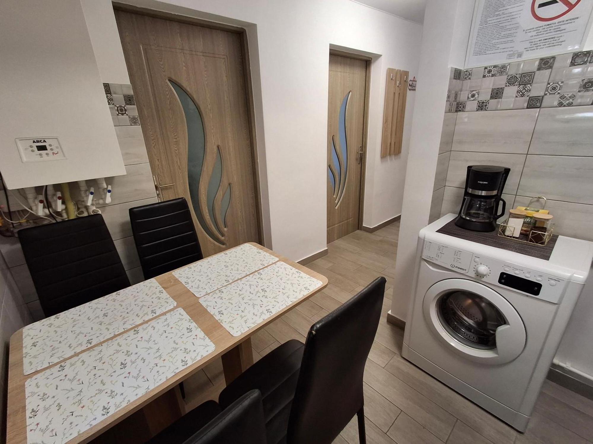 Apartament Claudia Deva Zewnętrze zdjęcie