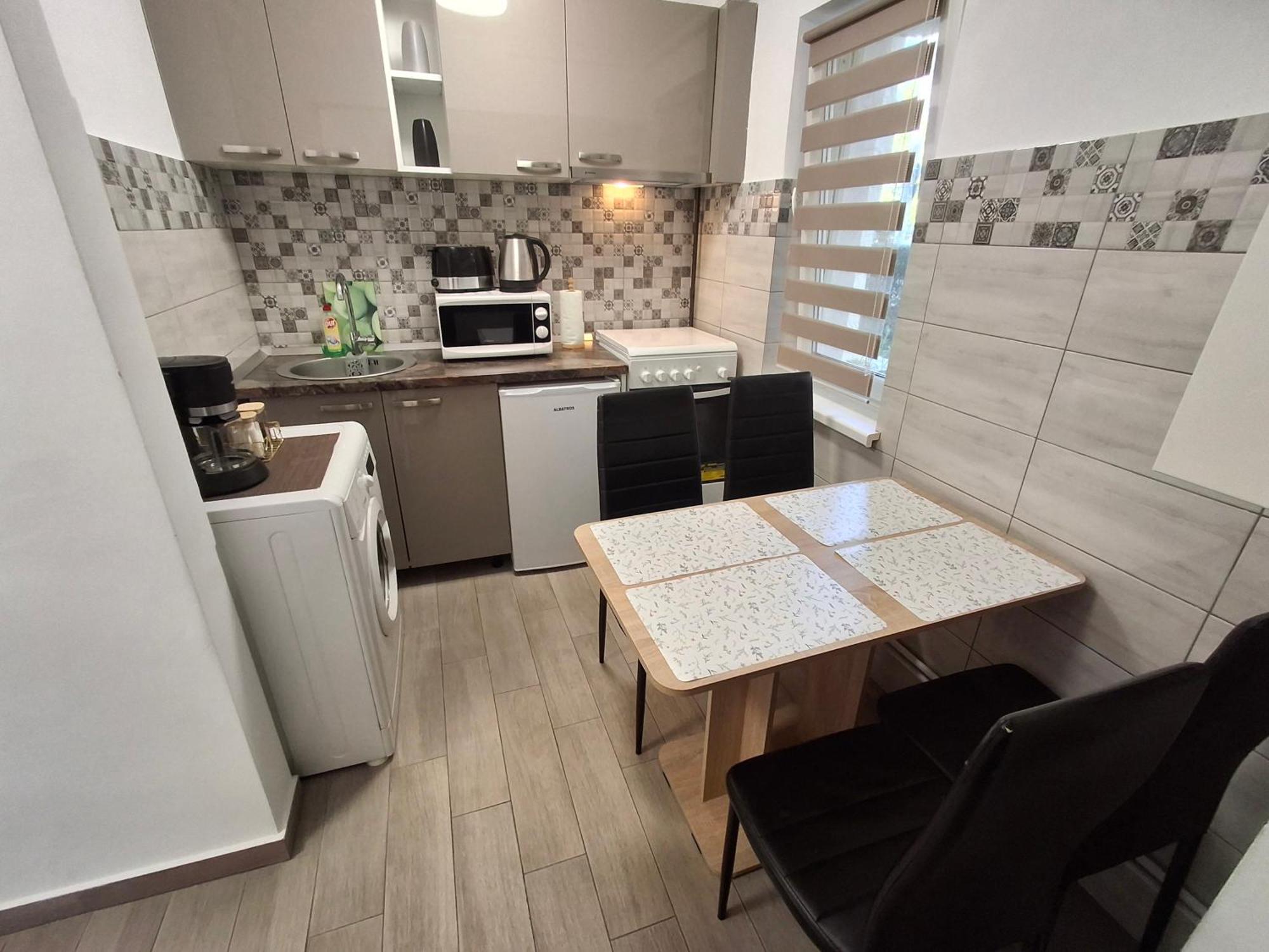 Apartament Claudia Deva Zewnętrze zdjęcie
