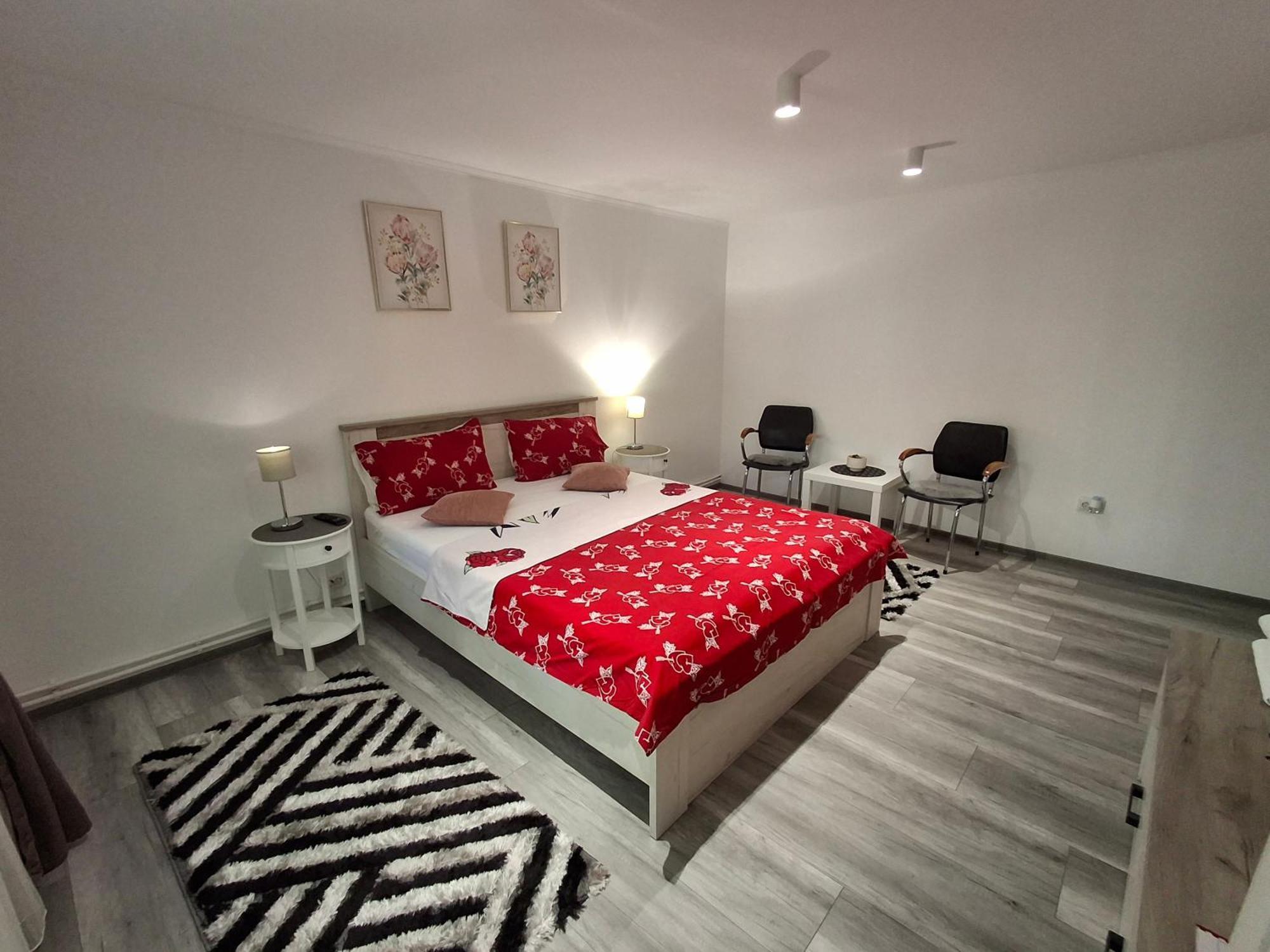 Apartament Claudia Deva Zewnętrze zdjęcie